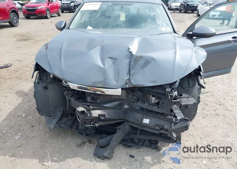 2021 Volkswagen Jetta 1.4T R-Line/1.4T S/1.4T Se z USA, uszkodzony, nr VIN 3VWC57BU6MM049131